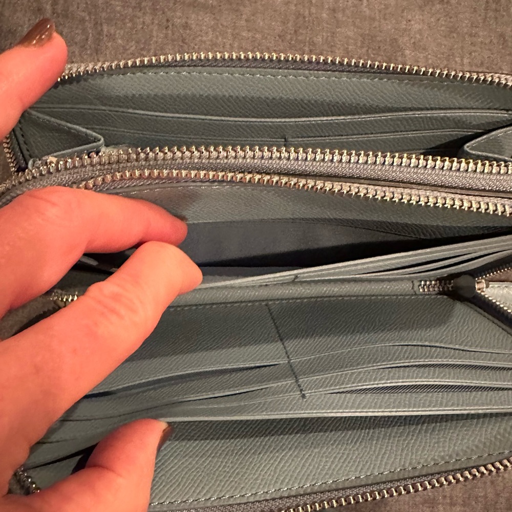 Coach wallet - Picture 12 of 16